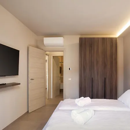 Apartment Carlotta Oleandro Lazise